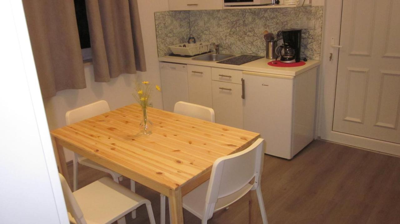 Natasa Apartments Krk Vrh  Eksteriør billede